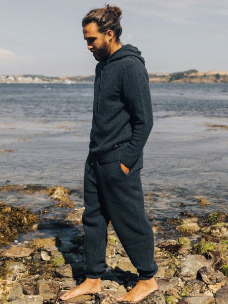 Columba Stickad Jogger Finisterre Indigo