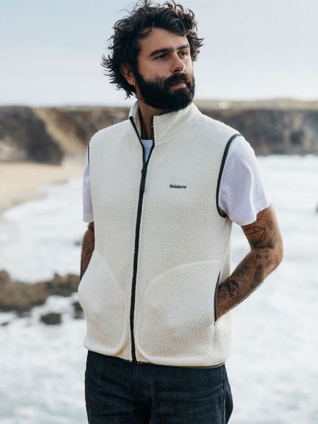 Finisterre Ecru Hegen Ull Gilet