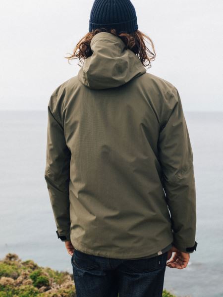 Stormbird Vattentät Jacka För Män Finisterre Mörk Oliv