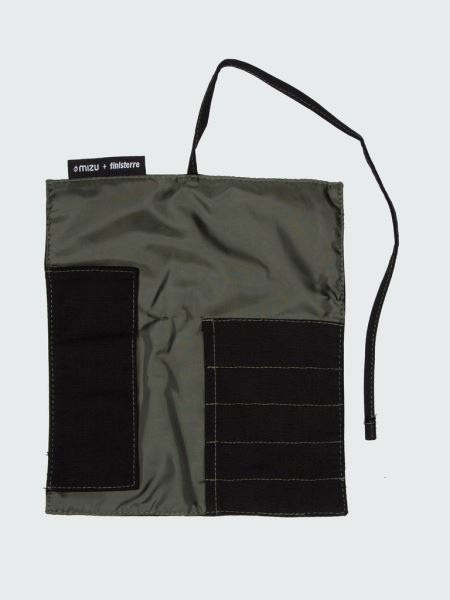 Mizu Bestickset Finisterre Armégrön