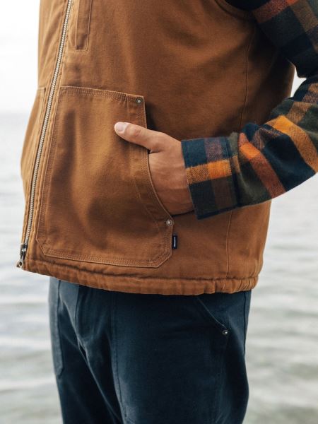 Finisterre Berings Gilet Sable