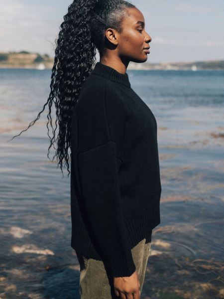 Svart Eyre Stickad Tröja Finisterre