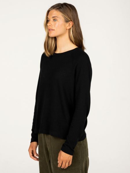 Svart Finisterre Långärmad Vine T-shirt