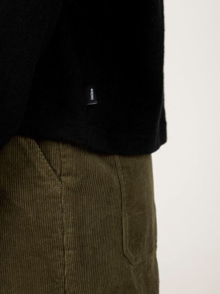 Svart Finisterre Långärmad Vine T-shirt