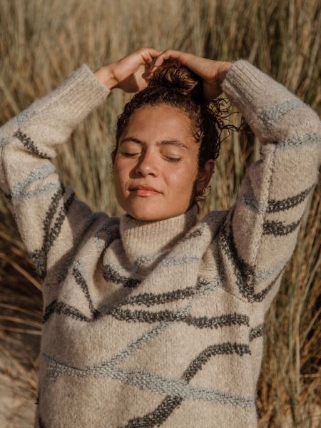 Vågstygn Jumper Havregryn/blå Finisterre