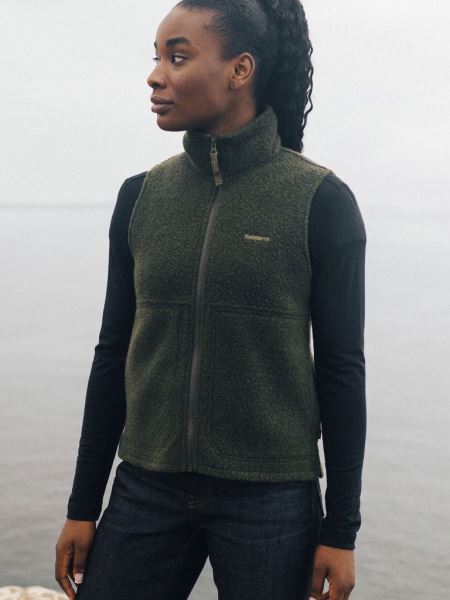 Finisterre Mörk Oliv Knopp Gilet