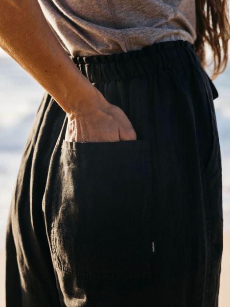 Finisterre Fawkes Linnebyxa Svart